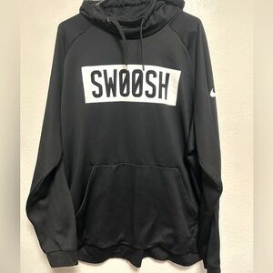 Nike Swoosh Men’s Training Pullover